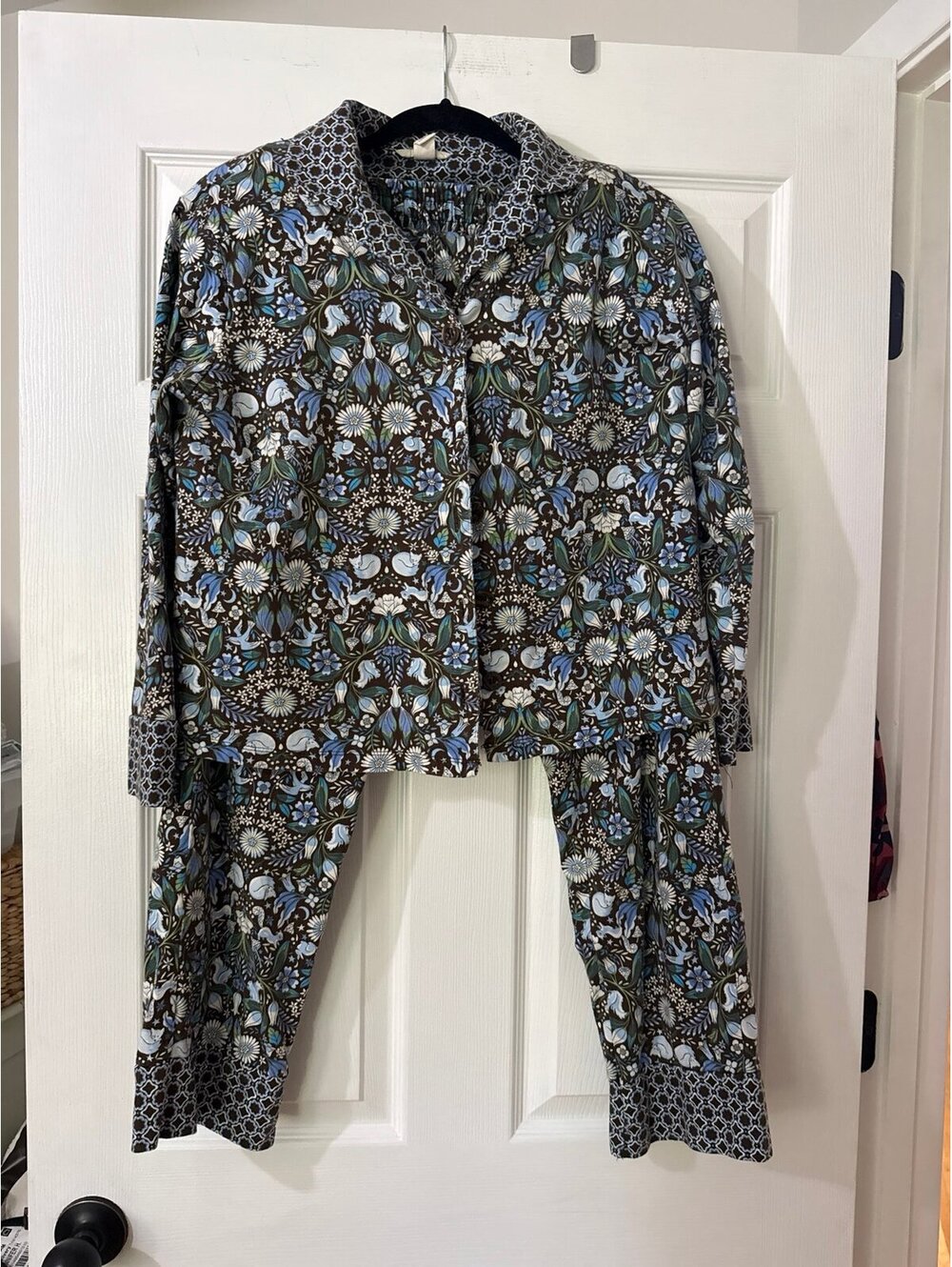 Vera Bradley Pajama Set Button Up Shirt Pants Brown Enchanted Woodland Small